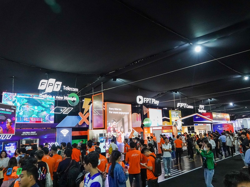Tổ chức "đấu trường" game, FPT Telecom thu hút trải nghiệm tại Techday 2023 32 FPT Telecom Lâm đồng