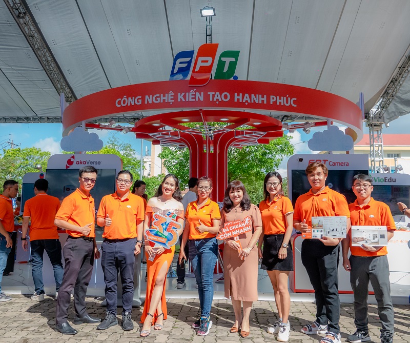 FPT Telecom